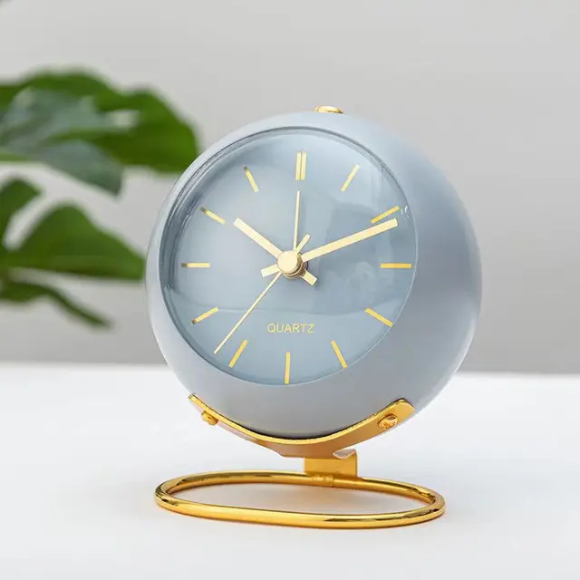 Minimalist Analog Alarm Clock